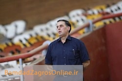 آذری: مسئولان ورزشگاه فولاد توانایی کار ندارند، بروند