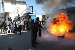 برگزاری مانور ایمنی و آتش‌نشانی در شرکت بامداد فوم اهواز