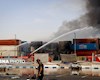 آتشسوزی انبار نگهداری دانههای روغنی در بندر امام تحت کنترل است