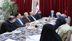 عارف: خودسوزی جوان اهوازی و خودکشی یک روزنامه‌نگار سیگنالی جدی برای جامعه و حاکمیت است نظر دادن