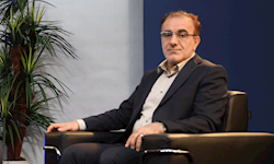 «رئیس زاده» باز هم رئیس نظام پزشکی ایران شد