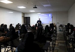 کارگاه آموزشی تخصصی «دیدن، فراتر از دیدن» برگزار شد