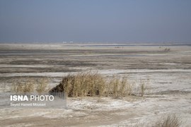 یک استاد دانشگاه: بیشتر مسائل اجتماعی در خوزستان به دلیل مساله آب و هواست
