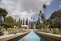 سعدی شاعر انسان‌دوستی و اخلاق اجتماعی است