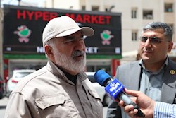 استاندار خوزستان: مدیرانی که پای کار میدان نباشند، برکنار می‌شوند