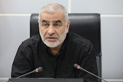 نیکزاد: دولت قرارگاه اقتصادی راه بیندازد/ شنبه باید راه حل کنترل بازار ارائه شود