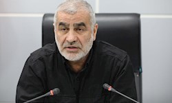 نیکزاد: دولت قرارگاه اقتصادی راه بیندازد/ شنبه باید راه حل کنترل بازار ارائه شود