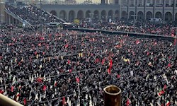 تشییع یک رهبر؛ بدرقه یک حافظه تاریخی