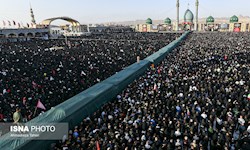 اقامه نماز بر پیکر رهبر شهید انقلاب در مسجد مقدس جمکران