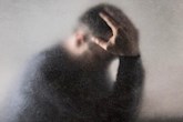 نشانه‌های متفاوت افسردگی در مردان