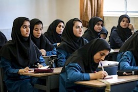 دانش‌آموزان جنوب کشور؛ قربانیان خاموش یک جابه‌جایی ناعادلانه در تقویم آموزشی
