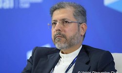 خطیب زاده : آشفتگی در نظام تصمیم‌گیری آمریکا به حداکثر خود رسیده است
